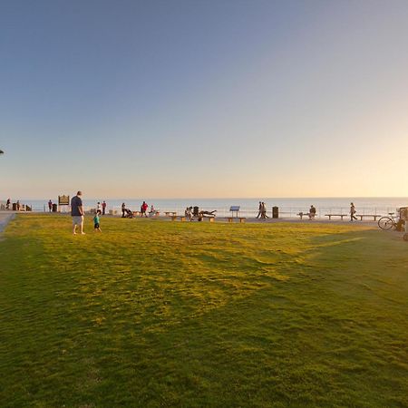 Walk To The Beach - Outdoor Dining - Spacious Carlsbad Exterior foto