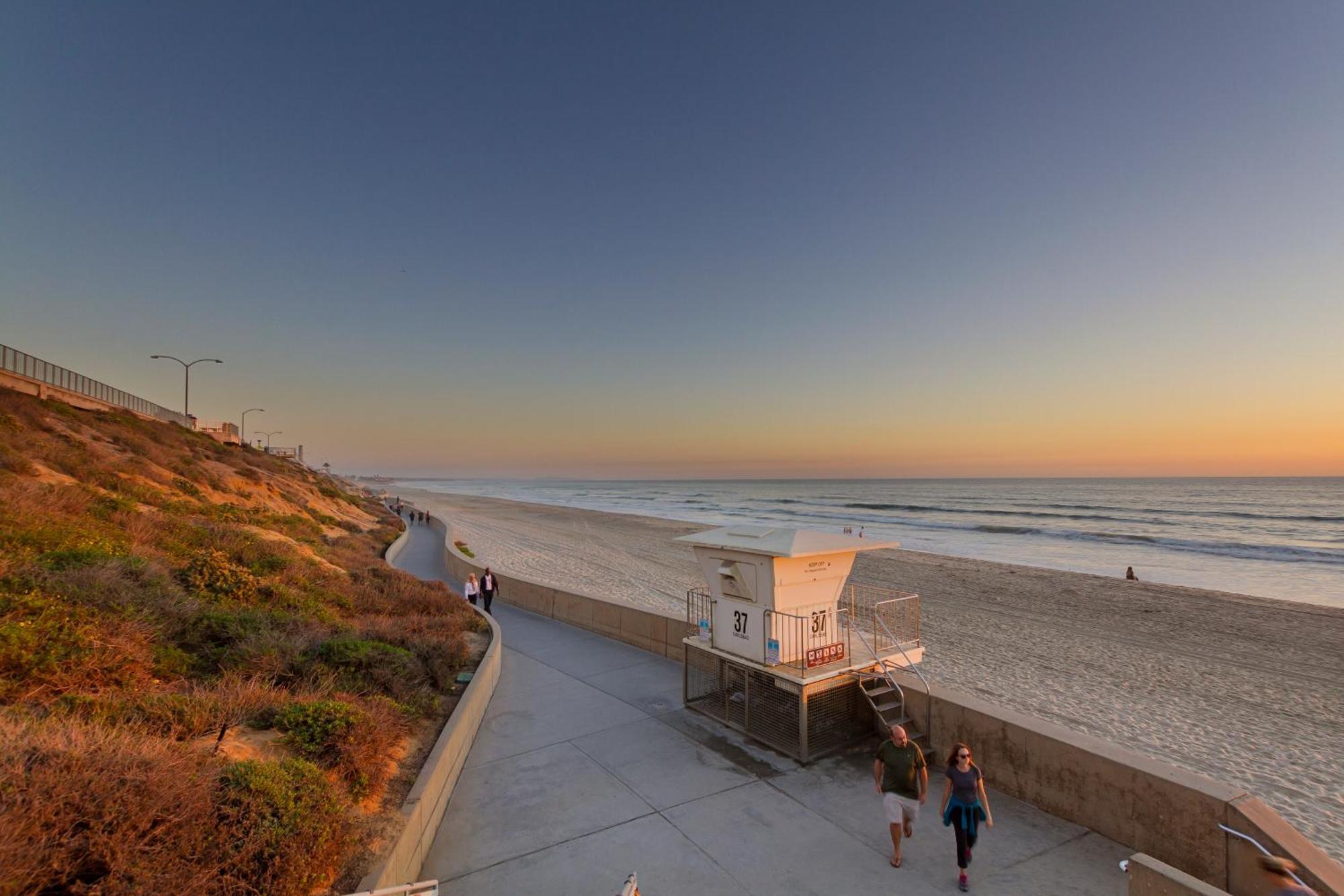 Walk To The Beach - Outdoor Dining - Spacious Carlsbad Exterior foto